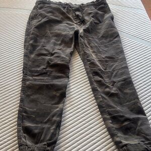 Women’s Camouflage Jogger Pants